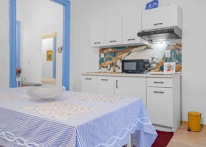 Trri Apartment